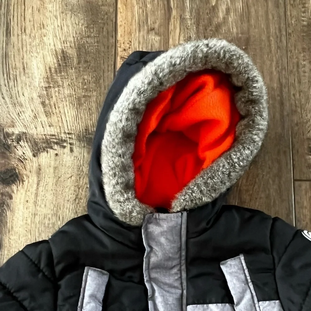 Oshkosh B’Gosh Baby Boys Colorblock Parka with Cozy Faux Fur Hood 12 month